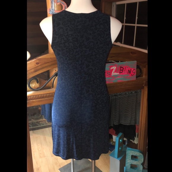 Gorgeous navy SEXY form fitting sheath dress - Picture 6 of 13